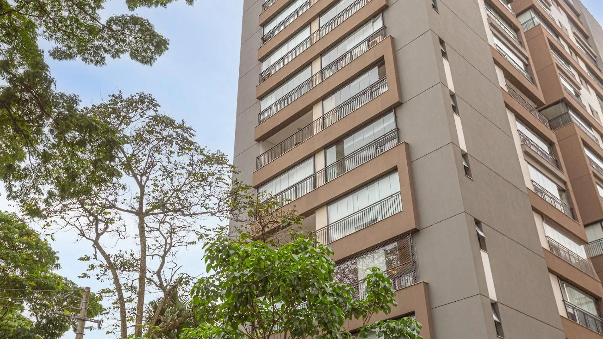 Easy Star - Espacoso Studio Ao Lado Do Aeroporto De Congonhas - Zy01G Sao Paulo Daire