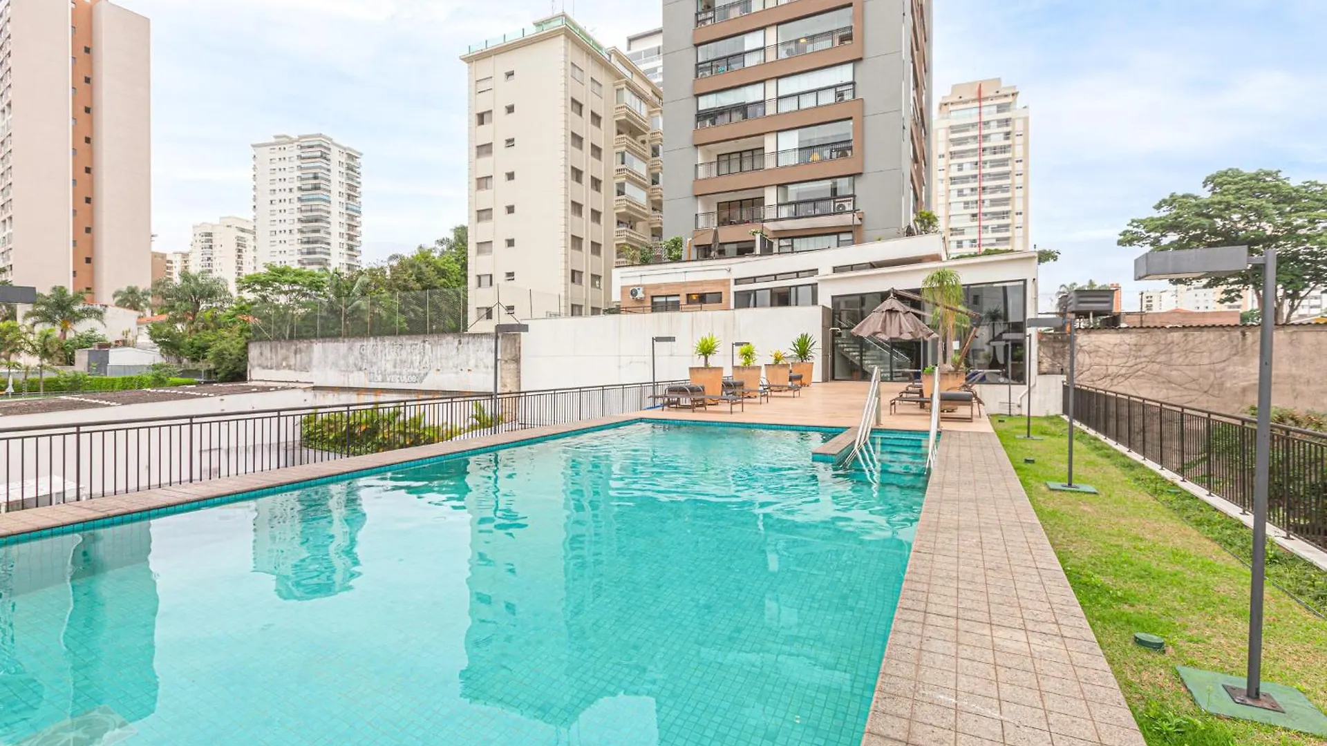 Apartment Easy Star - Espacoso Studio Ao Lado Do Aeroporto De Congonhas - Zy01G Sao Paulo Brazil