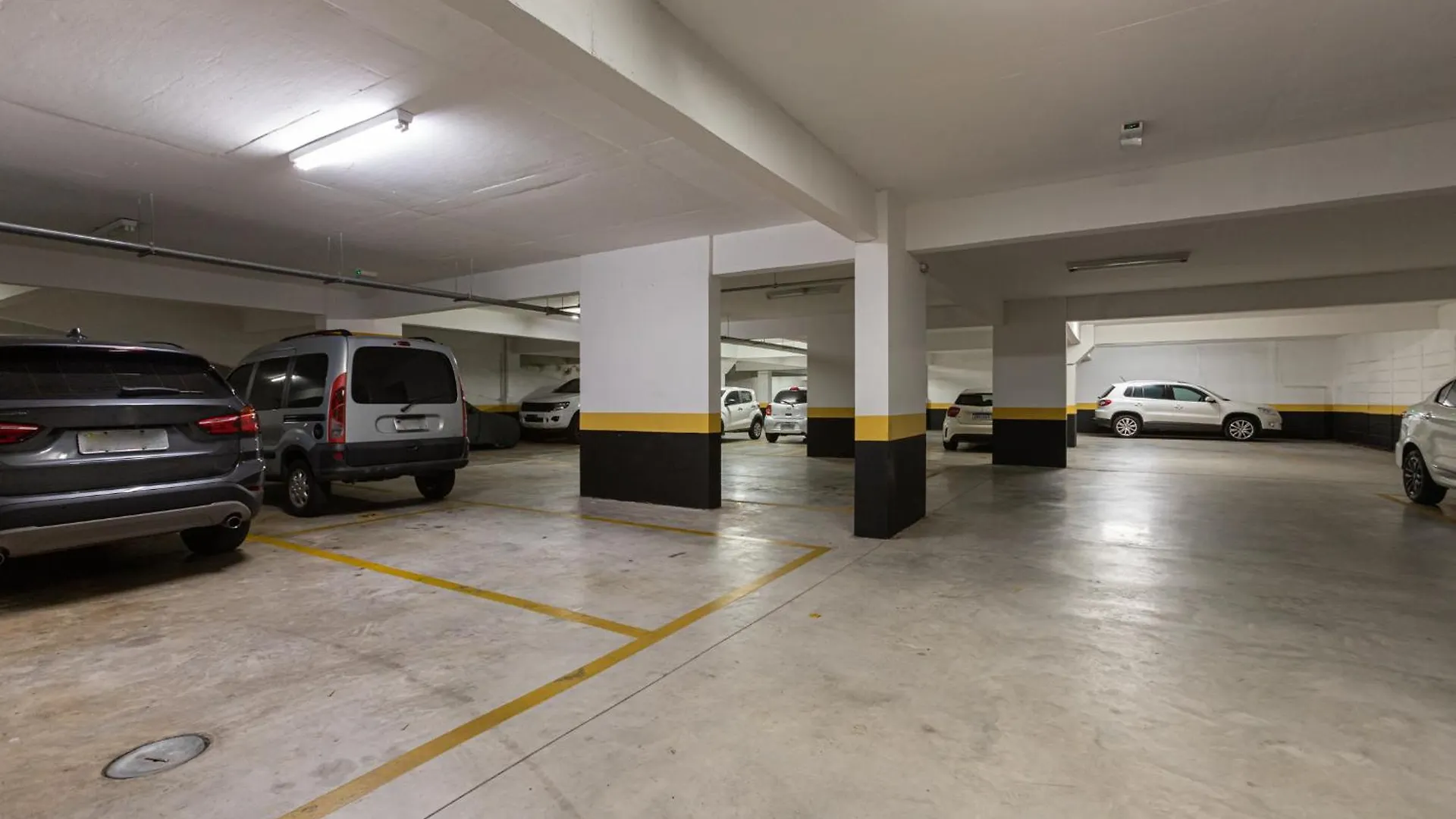Easy Star - Espacoso Studio Ao Lado Do Aeroporto De Congonhas - Zy01G Sao Paulo Apartment